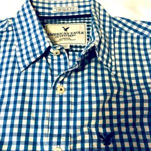 AMERICAN EAGLE OUTFITTERS AUTHENTIC (M)